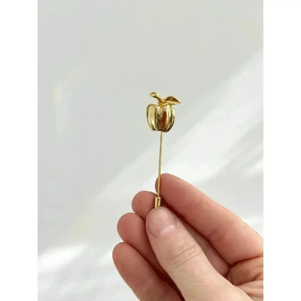 Vintage Gold Colored Apple Stick Pin - Picture 6 of 9
